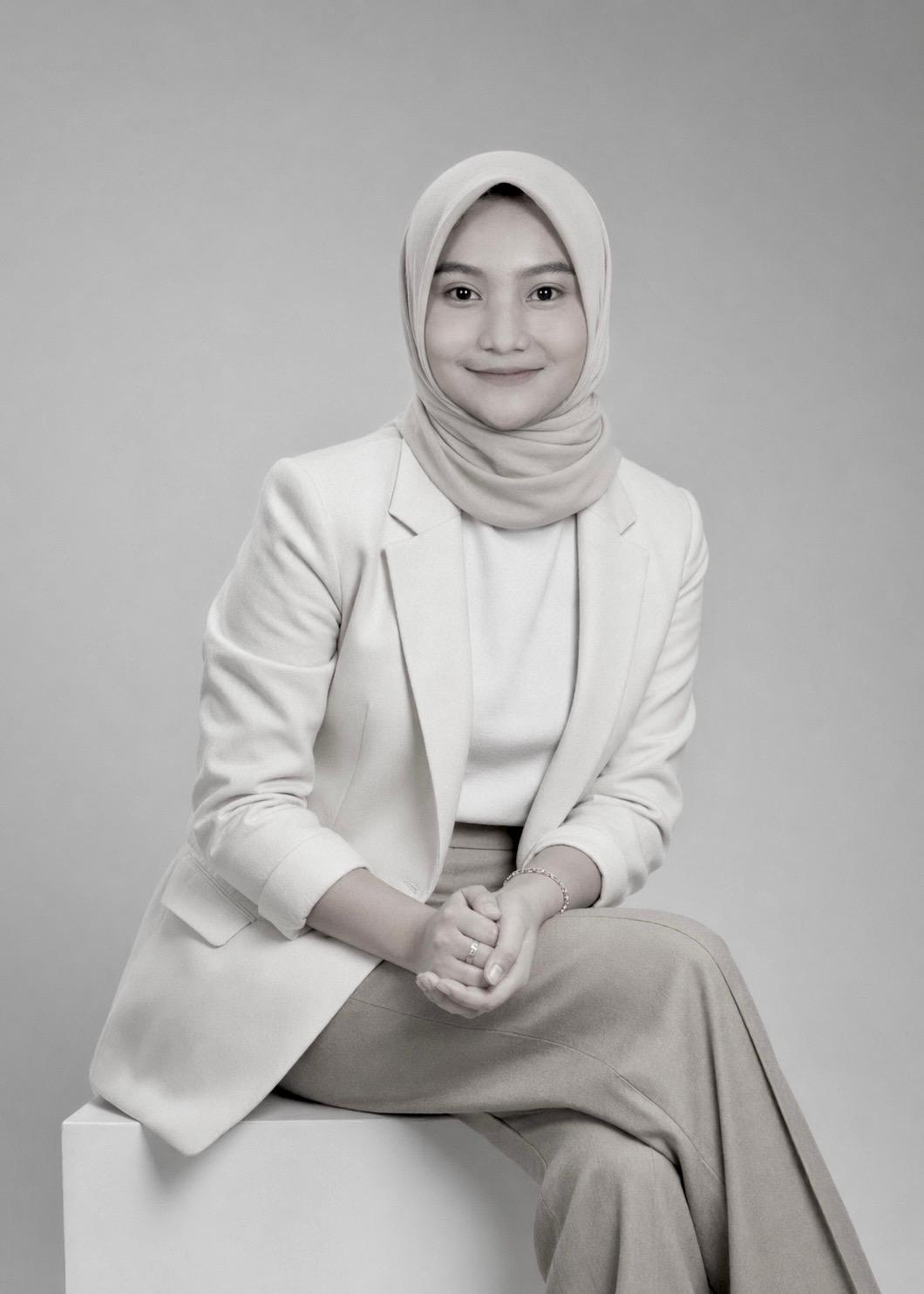 Maulina Salsabila Alzahra (B&W)